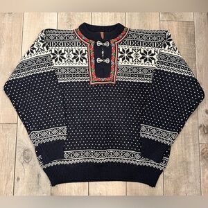 Vintage Christiania Sweaters Pure Wool Norwegian Nordic Sweater M